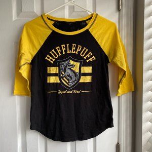 Hufflepuff mid sleeve t shirt in medium